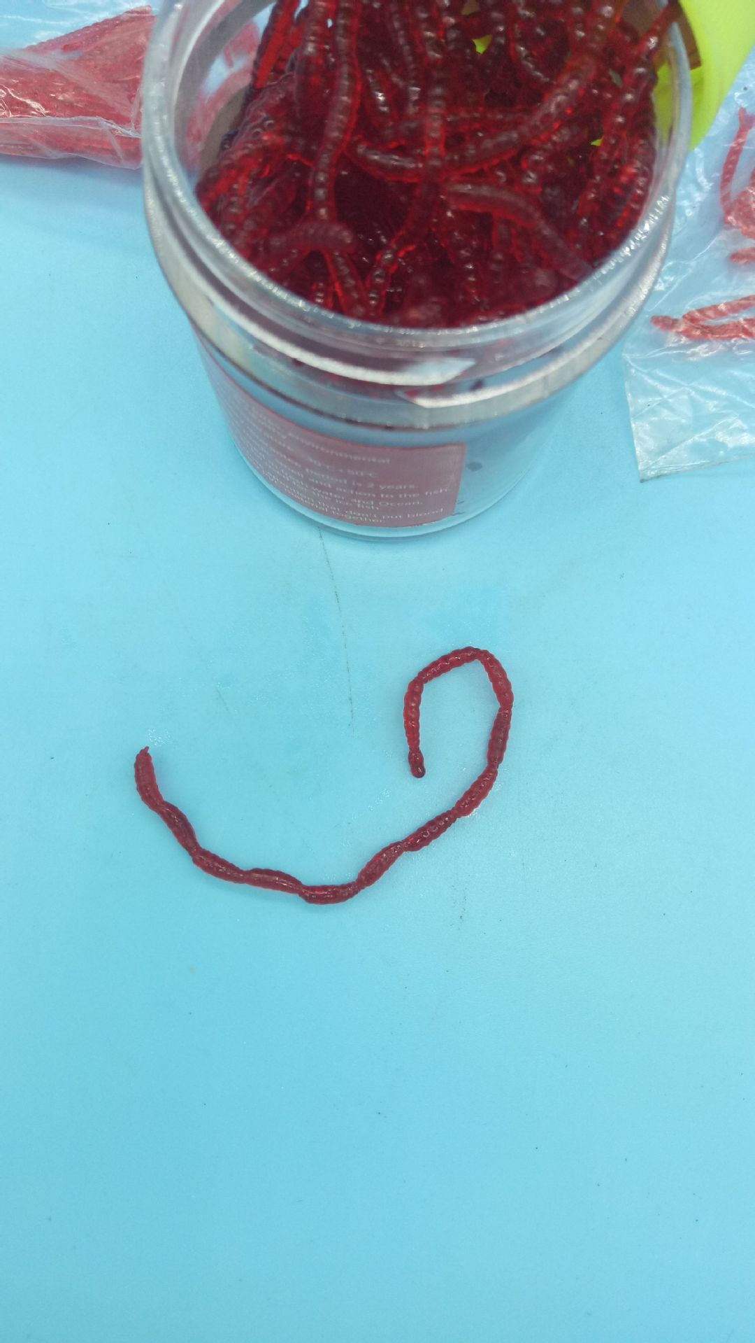 盒装带味假蛆假蚯蚓假海蚕假红虫 软虫软饵拟饵路亚饵鱼饵鱼料鱼