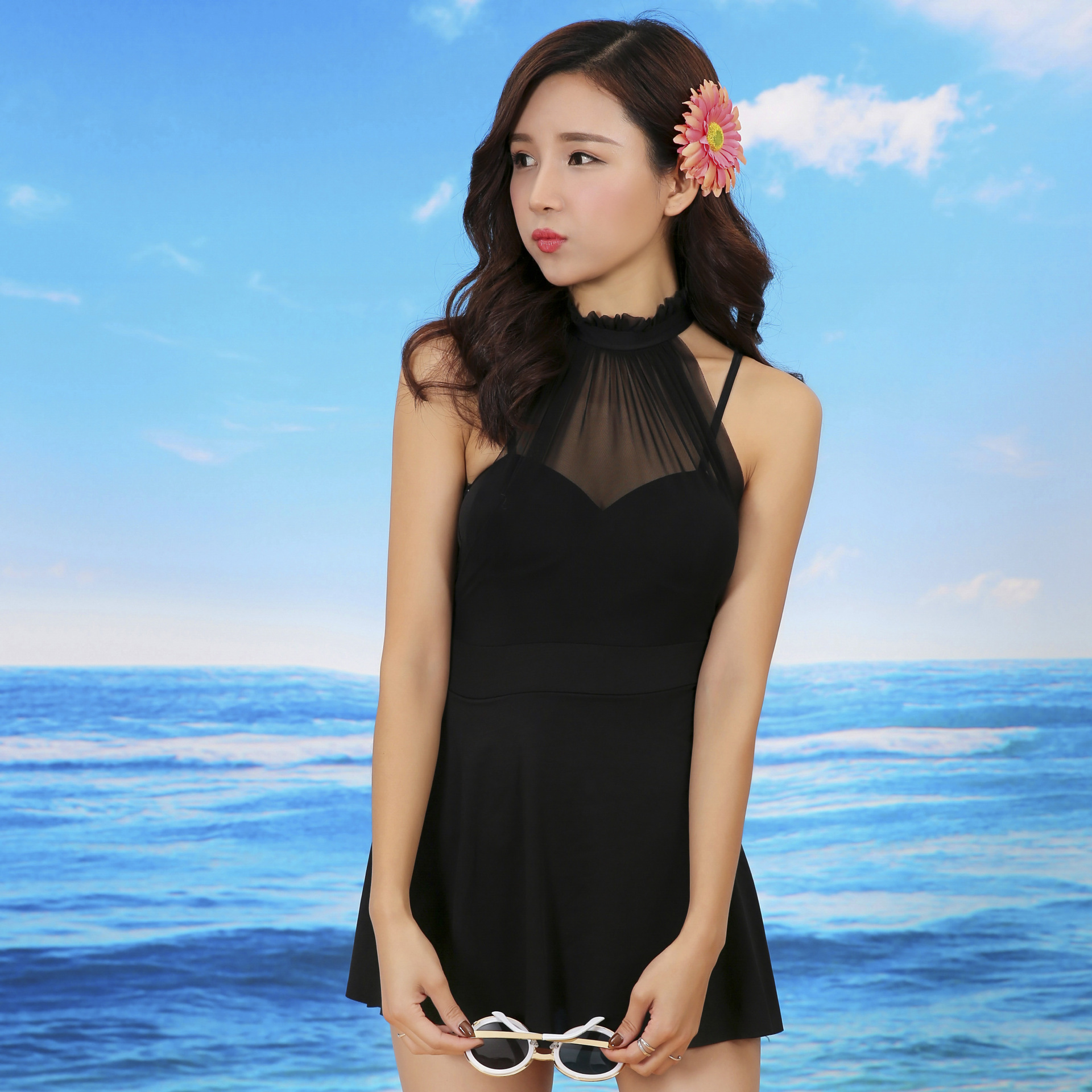 2017新款女式连体钢托帮脖子修身韩版泳衣 女温泉时尚泳衣 嘉1723