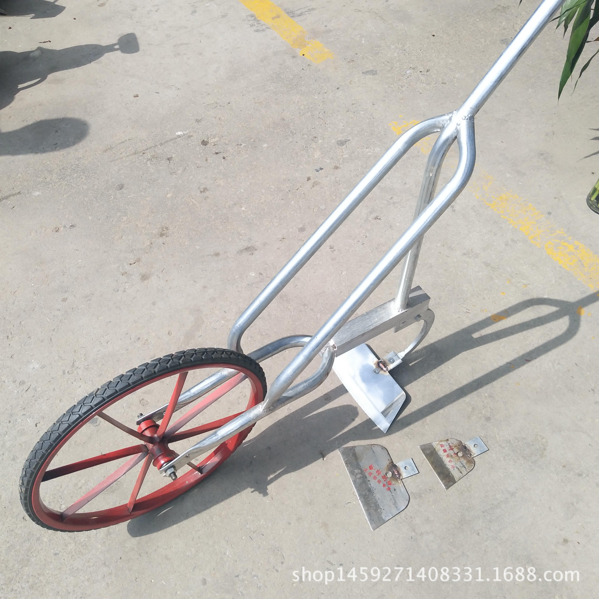 手推式耘锄独轮轻巧方便适用于除草松土整地多功能可调高低换头