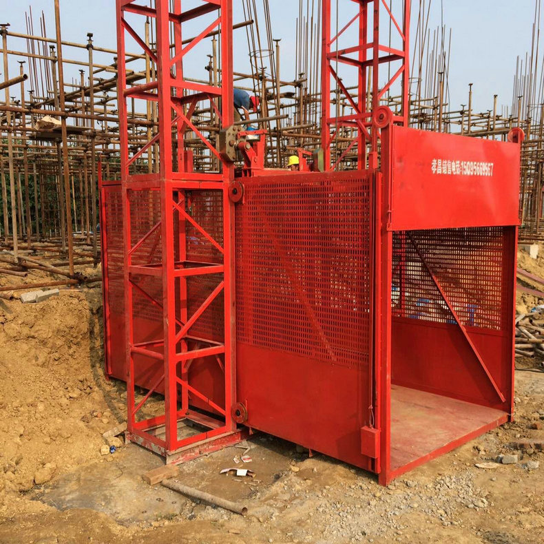 直供24-60m提升高度龙门架 自升式龙门架货梯 安全龙门架提升机
