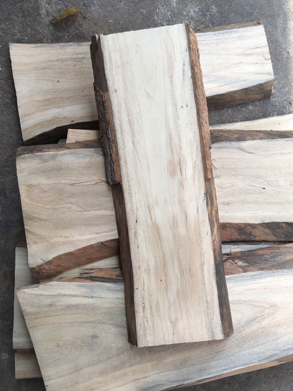 香樟木板规格可定制定做自然宽木板天然香樟木