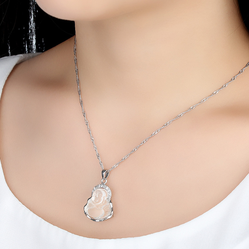 银龙珠宝弥勒佛公仿白水晶佛吊坠s925银饰品项链女锁骨链项坠首饰