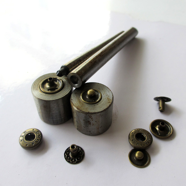 厂家直销 小额批发四合扣安装工具模具啪钮扣敲击工具急钮模具