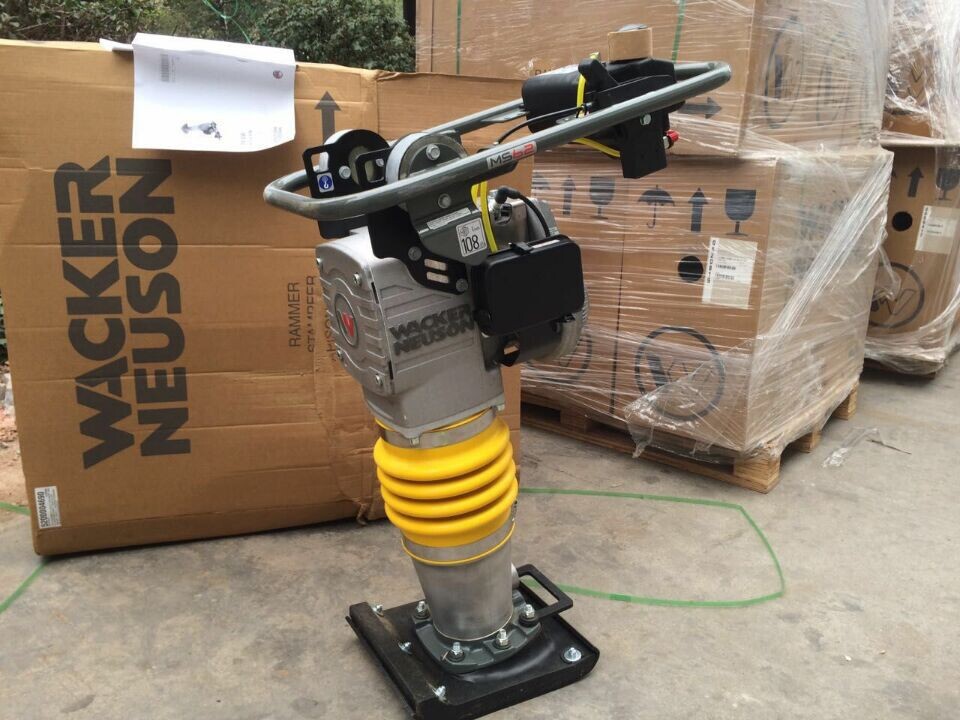 回填土夯实威克诺森二冲程振动冲击夯ms62--惠民实用型跳夯