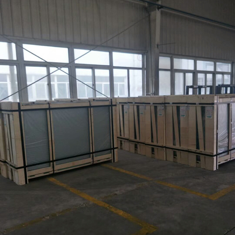 1mm-3mm 木箱包装 每片玻璃间夹防霉纸 可出口