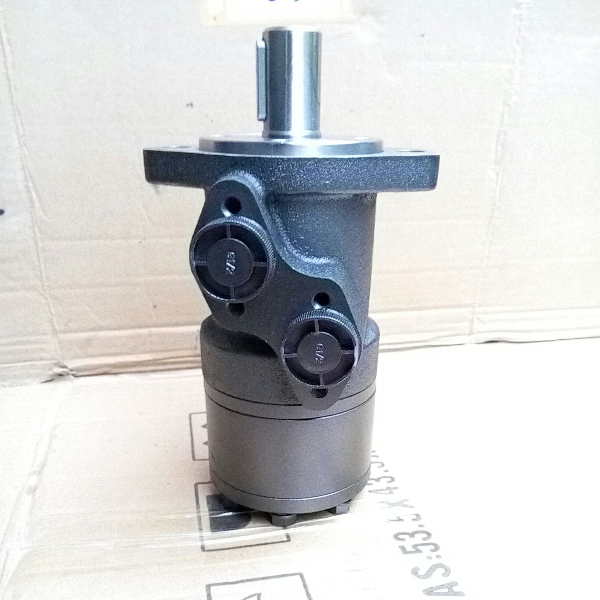 bmr-500低速摆线液压马达 柱塞式液压马达噪音低运转平稳