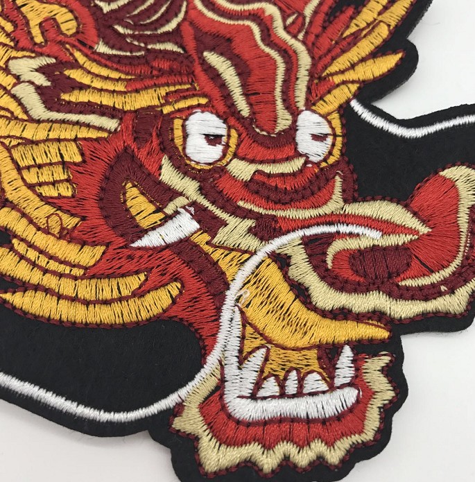 新款对虎对龙龙头刺绣布贴高档立体刺绣章手工diy修补贴有背胶