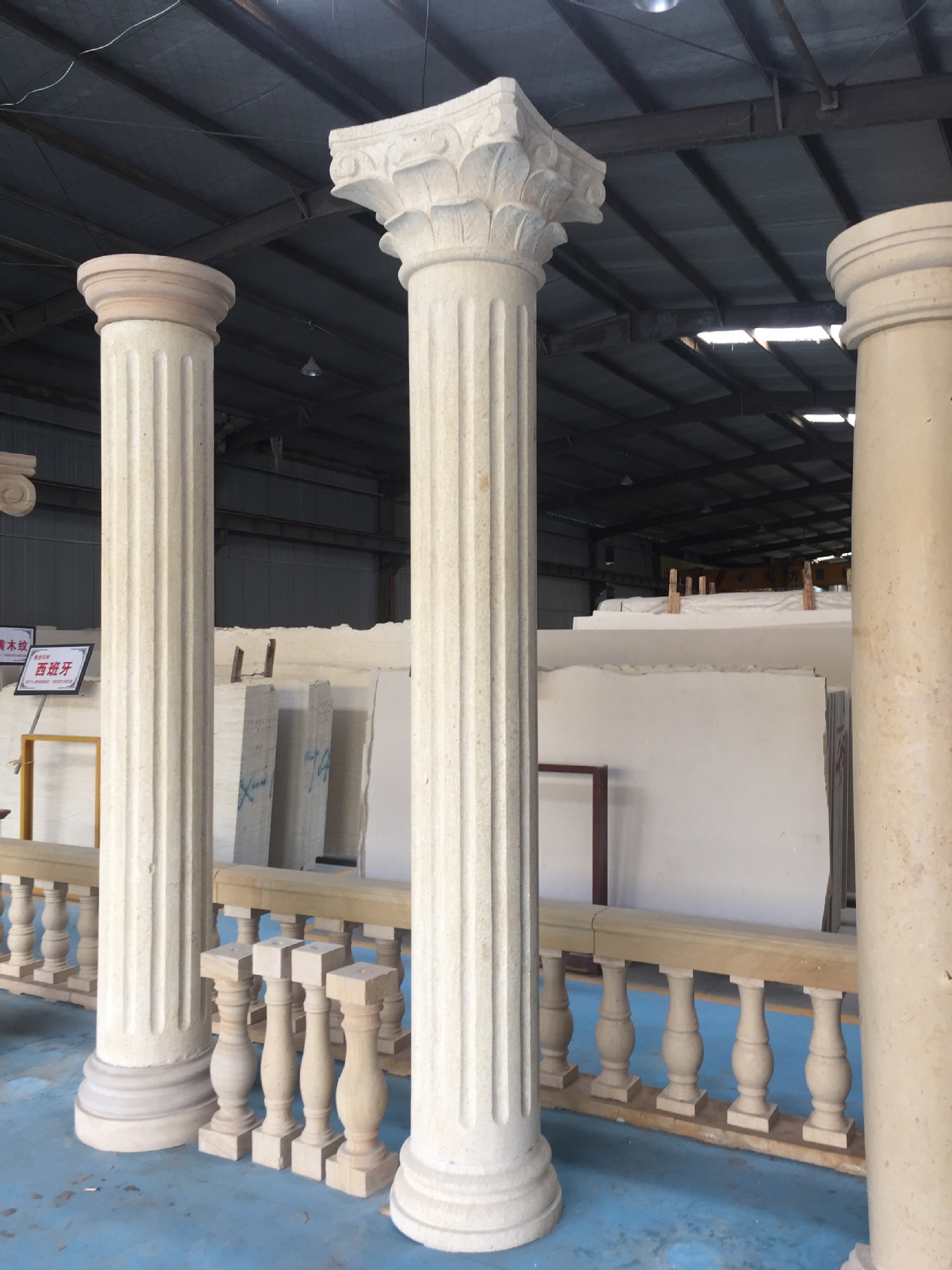 厂家货源骏岩石材 砂岩板外墙石材批发 西班牙罗马柱石灰石雕刻