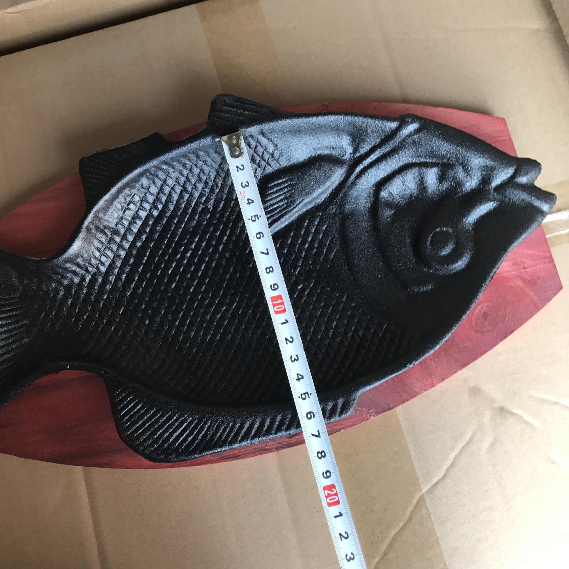 厂家直销加厚铸铁烤盘 鲤鱼盘铁板烧 家用烤鱼排铁板