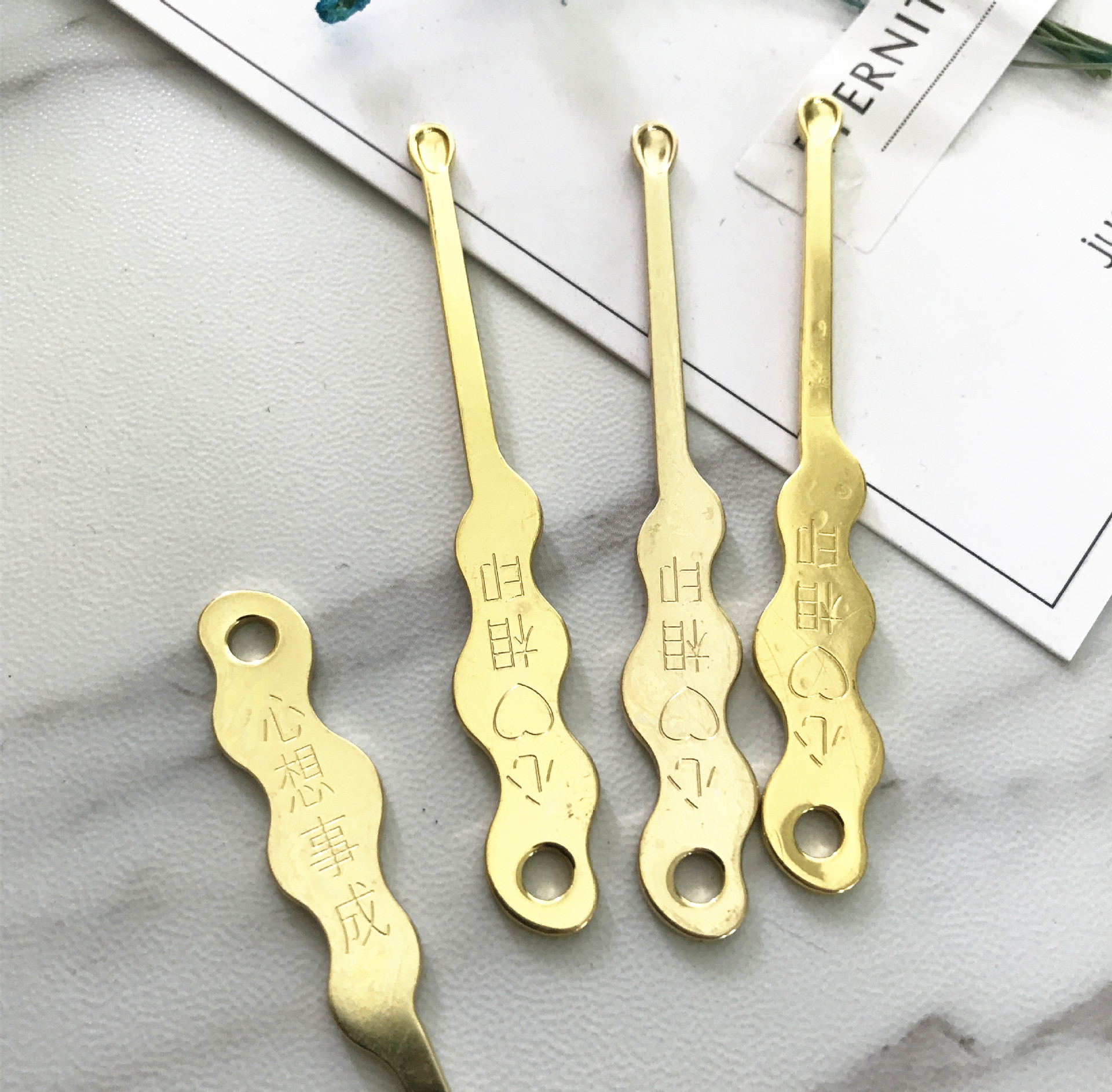 印字金色耳勺 耳挖 金色挖耳勺 一元2元店货源批发