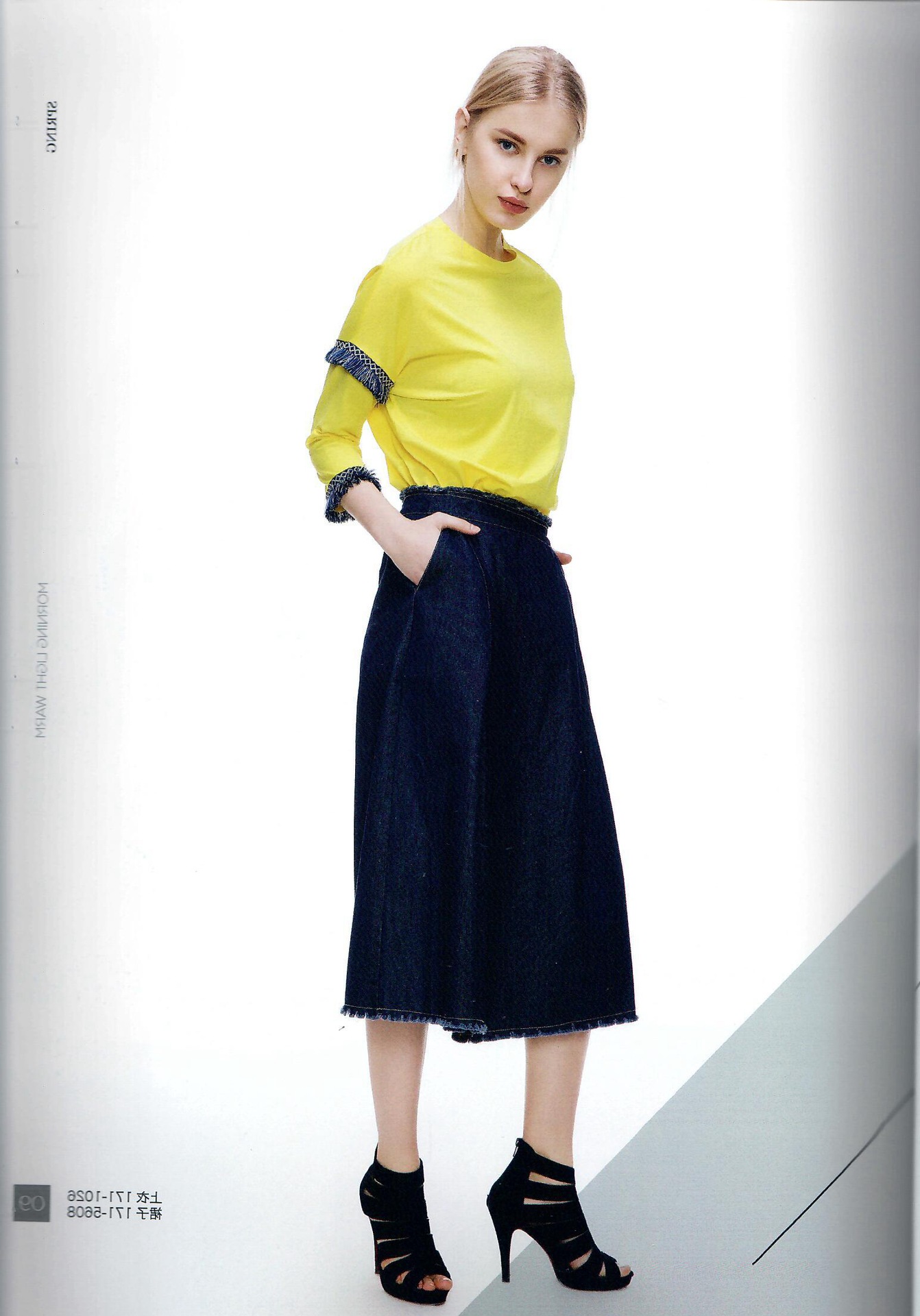 【初次印象】纯2017年春品牌折扣女装库存尾货一手货源分份批发