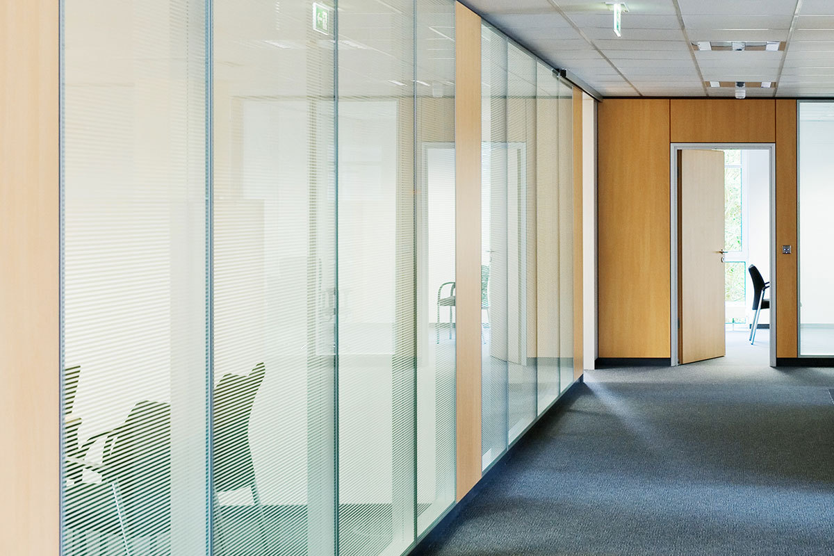 铝合金隔墙_佛山市高隔间 全铝合金隔墙 玻璃百叶一站式厂家服务 - 阿