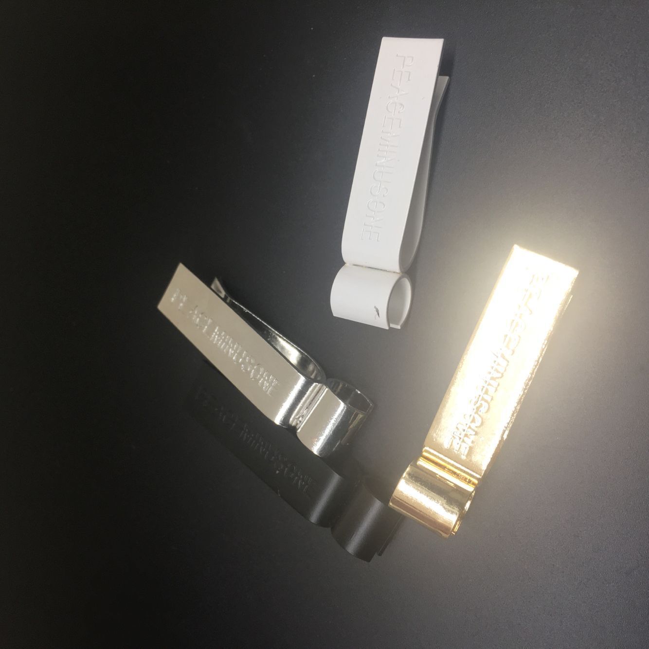 权志龙gd随身用的小夹子peaceminusone刻字烟夹子mini clip