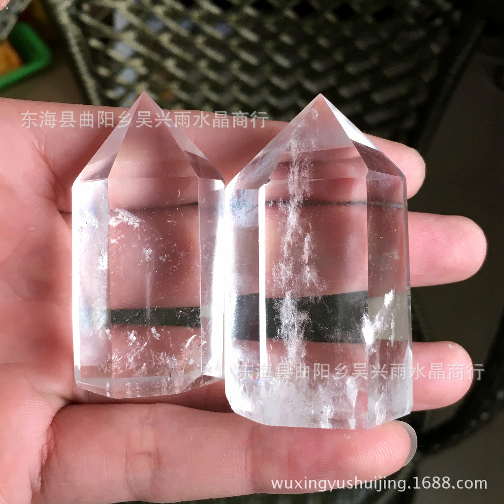 天然六棱柱原石白水晶单尖柱 摆件大小都有 批发 单个和500克