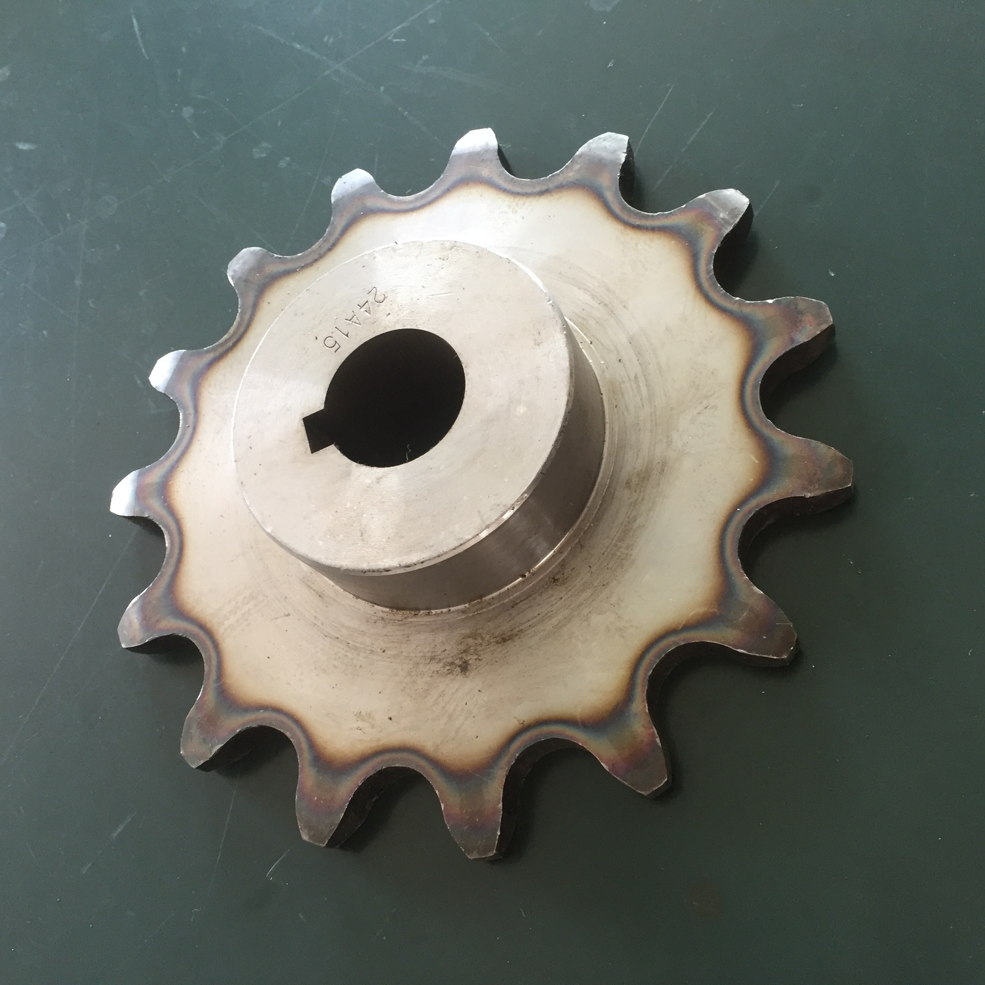 链轮厂家批发喷油线链轮8齿-30齿之间各种涂装链轮订制