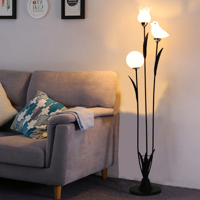 厂家直销现代简约时尚客厅角落卧室落地灯 铁艺装饰灯具立式台灯