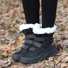 冬季新款韩版防水防滑三扣中筒加厚加绒雪地靴女时尚百搭保暖棉鞋