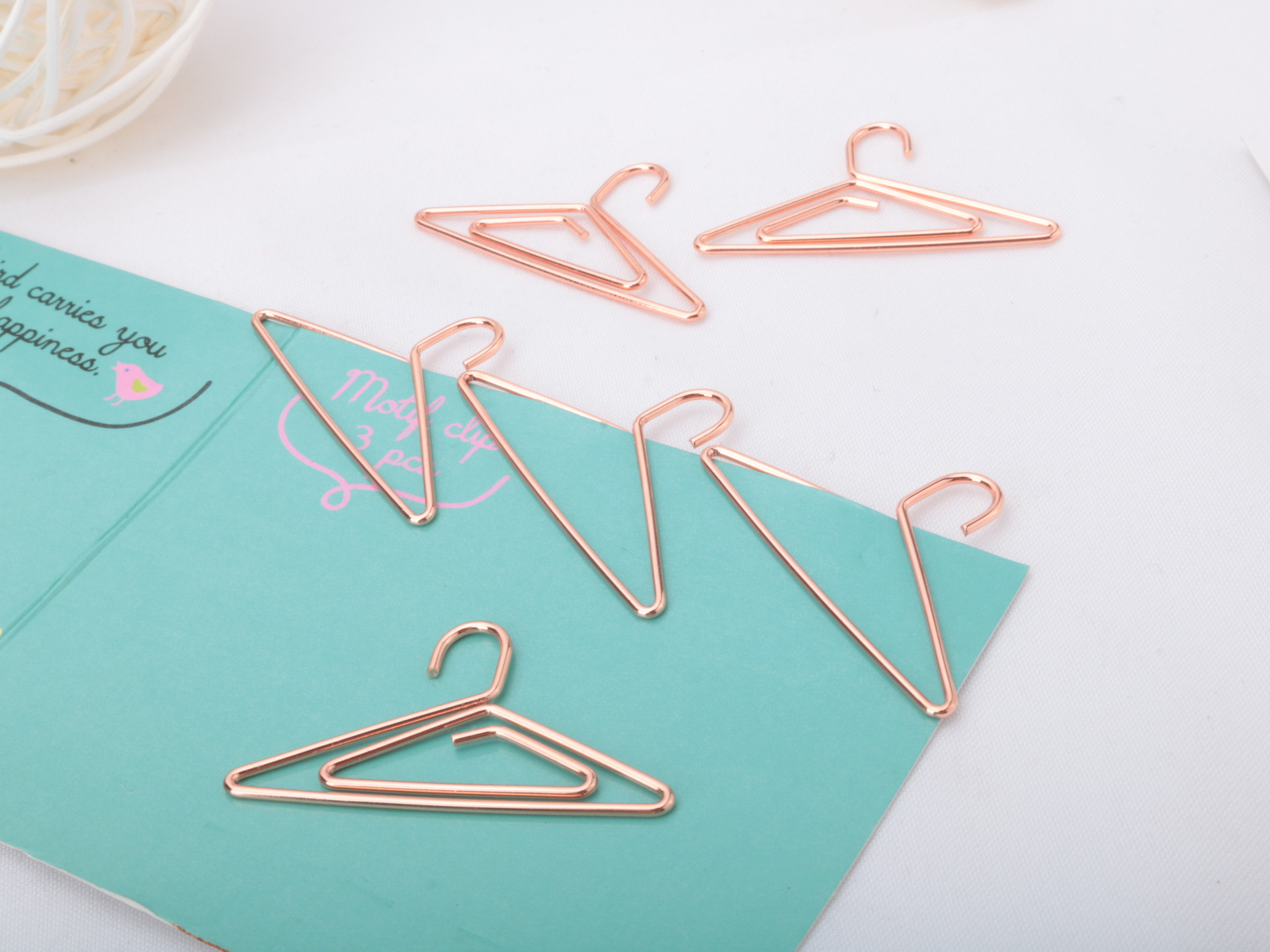 正旗玫瑰金小衣架回形针 定制金属曲别针 办公财务手账用品 现货