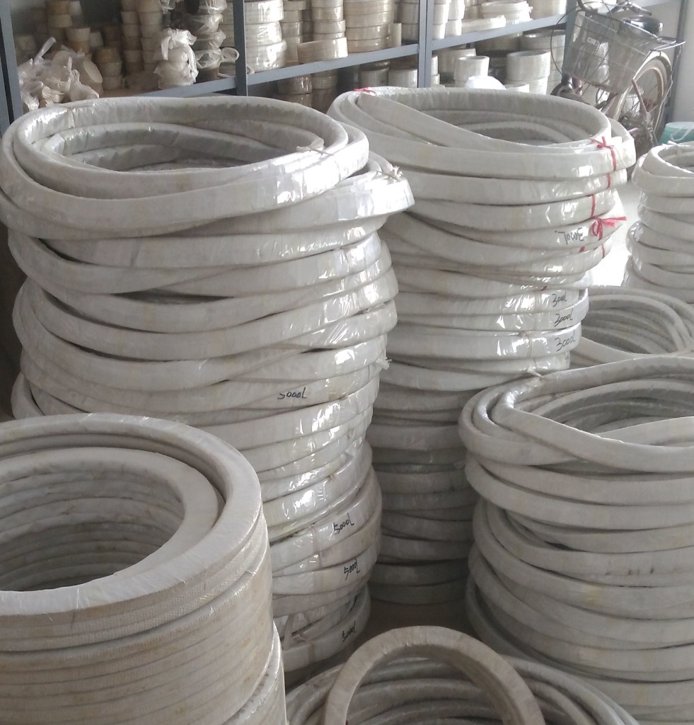 人孔垫片 四氟包覆垫 搪瓷反应釜设备固定密封管口垫现货批发