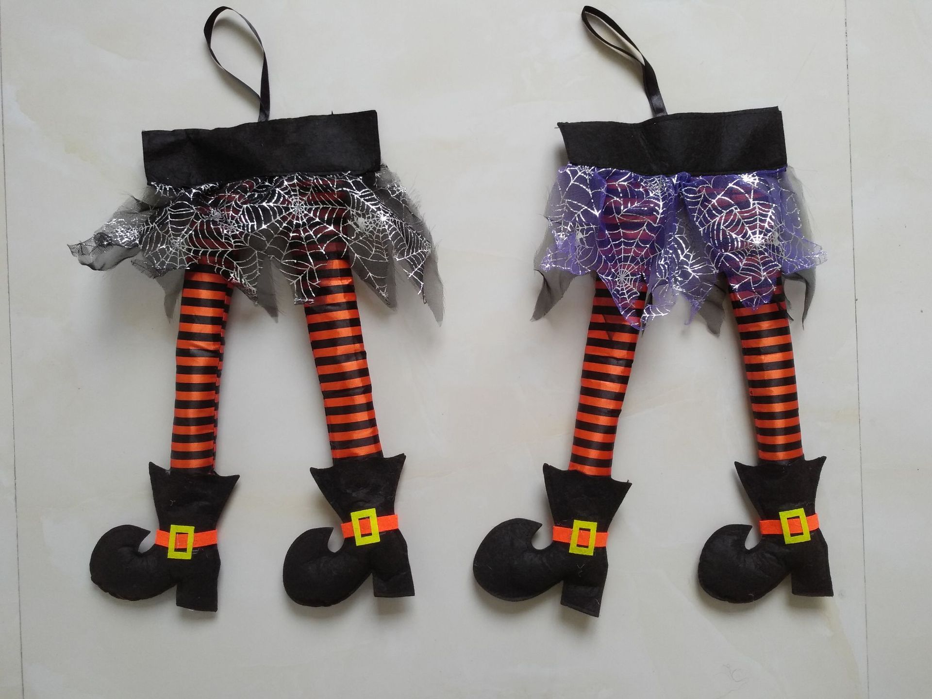 万圣节巫婆腿 鬼节巫婆腿 巫婆脚 万圣节挂饰 鬼节挂饰 巫婆鞋