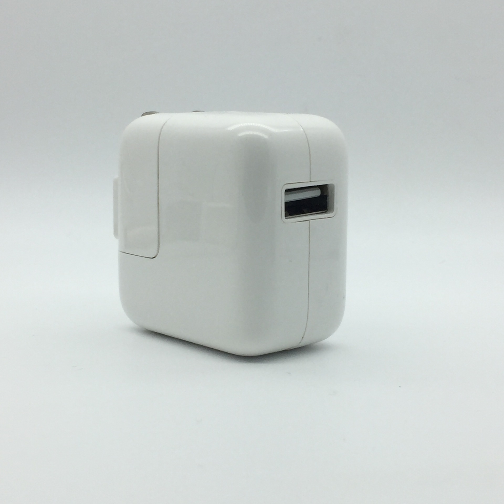 5a手机ipad充电器10w12w平板电脑手机充电器便携式充电头批发