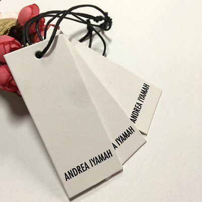 定制logo高档烫金吊牌 女装商标烫金加厚吊牌 定做服装挂牌