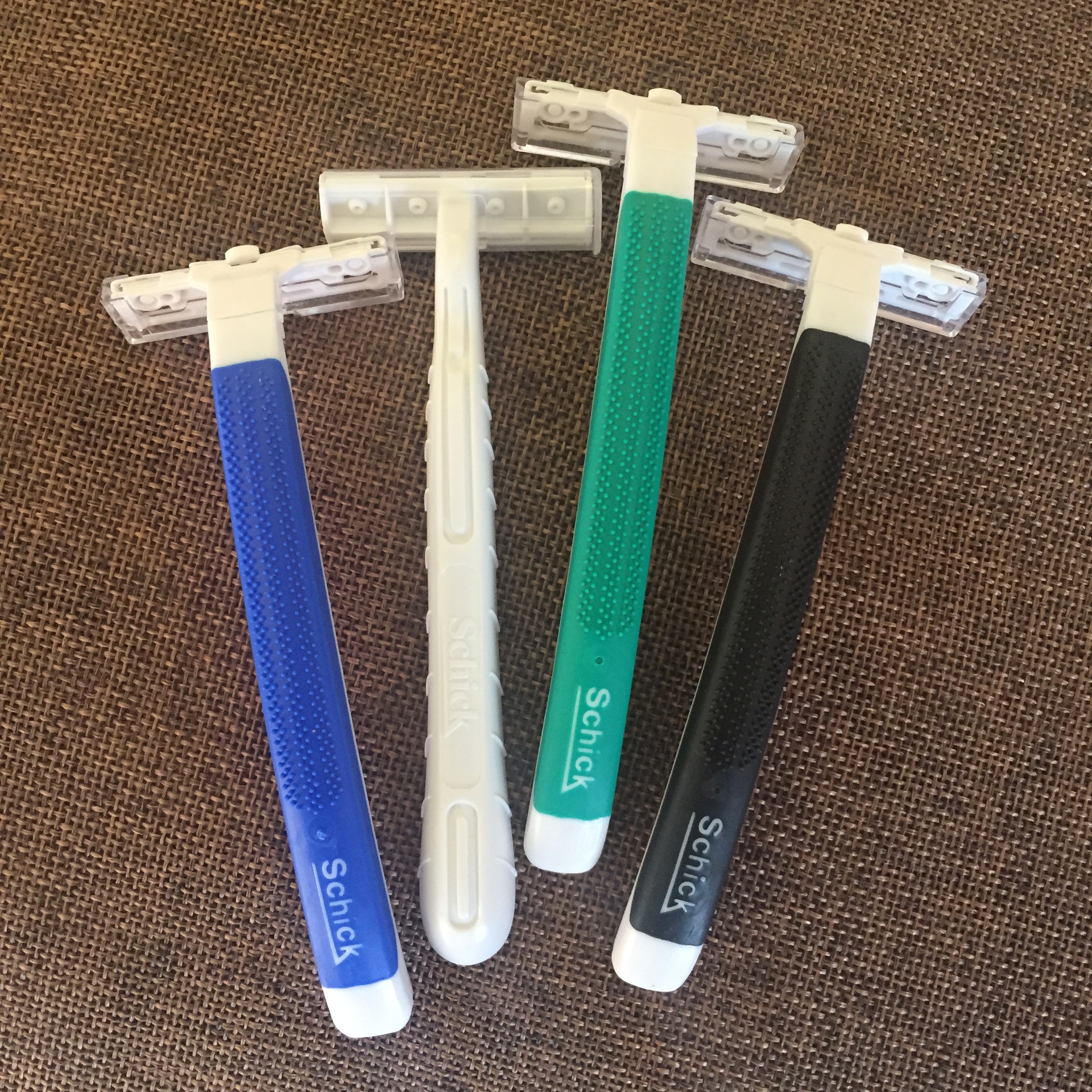 舒适schick一次性宾馆酒店手动剃须刀3层刀片航空套装刮胡刀