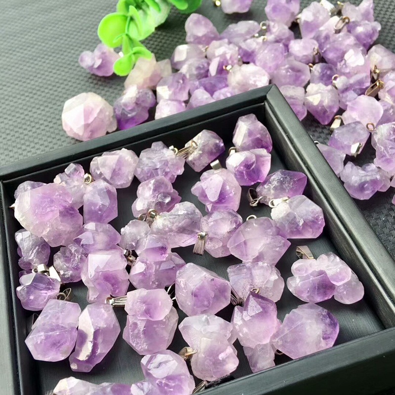 天然薰衣草紫水晶吊坠随形紫晶簇挂件女款时尚水晶项坠批发