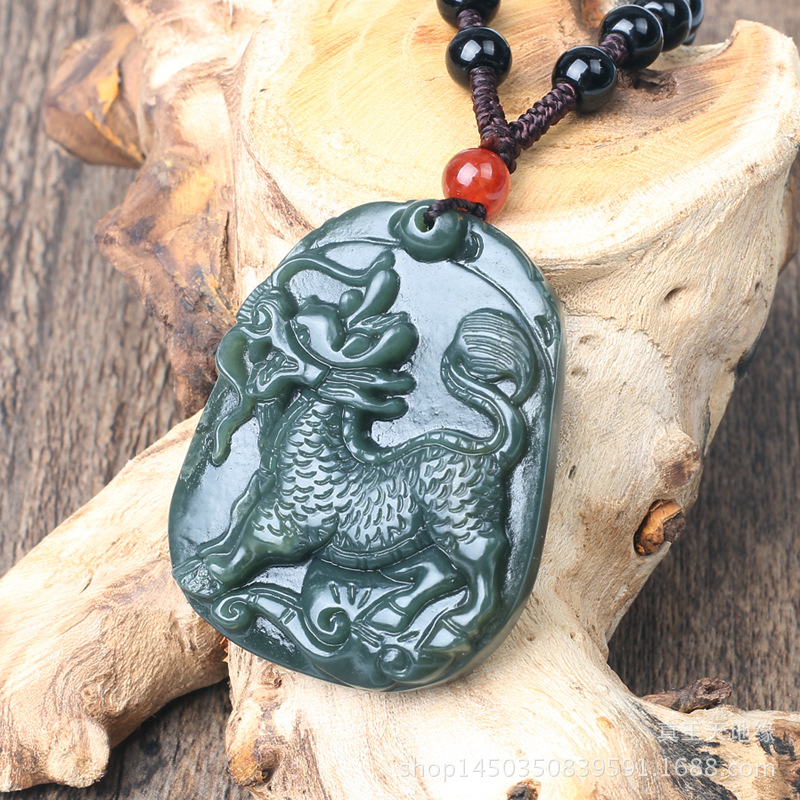 天然新疆和田玉青玉麒麟玉吊坠 男女款招财辟邪瑞兽挂件玉项链坠