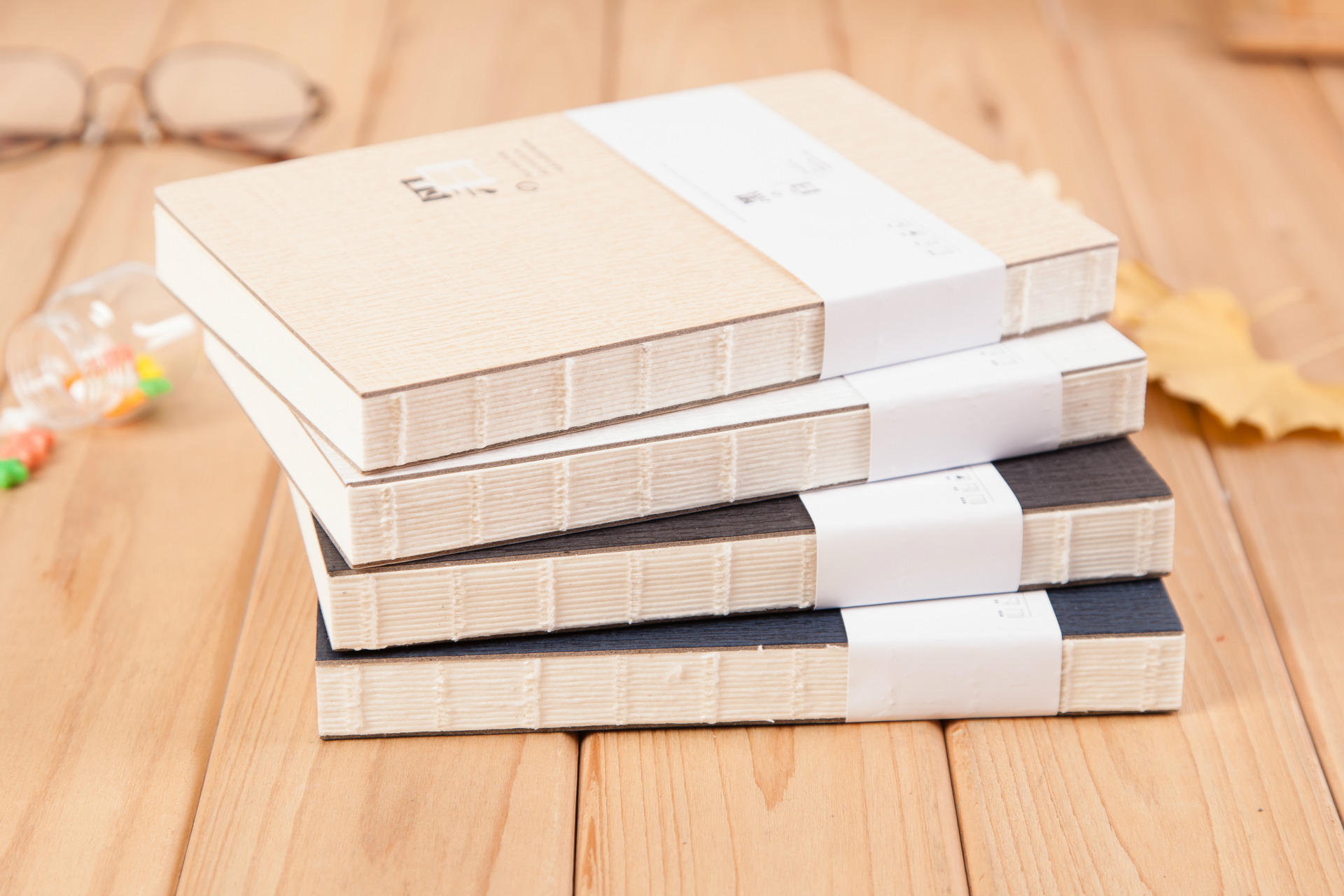 金谷黑白之间裸背本 32k 18k裸装素描本子 涂鸦本空白本