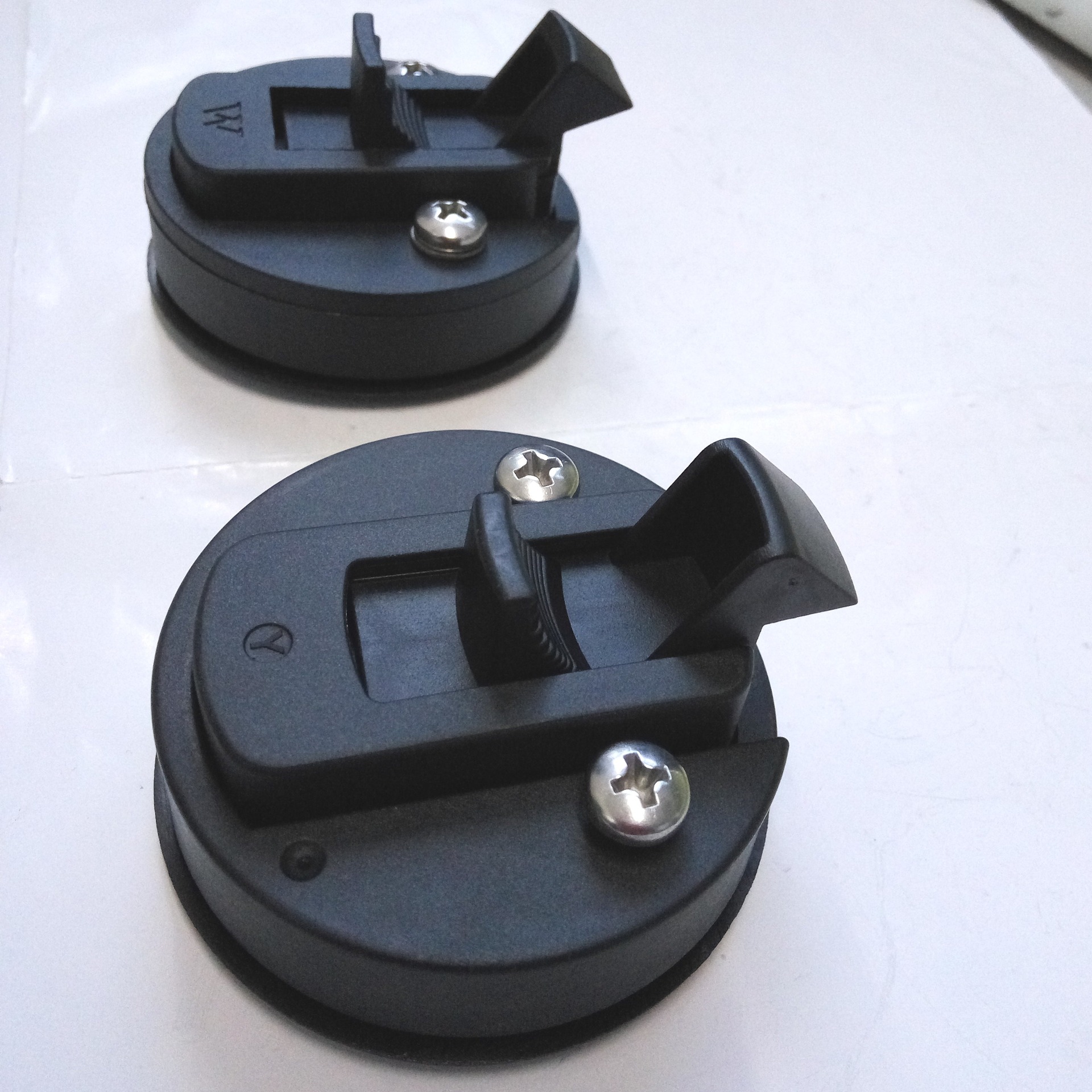 拉动式平面塑料扣锁 按压式门锁dk619-2pa 埋入式圆形塑料平面锁