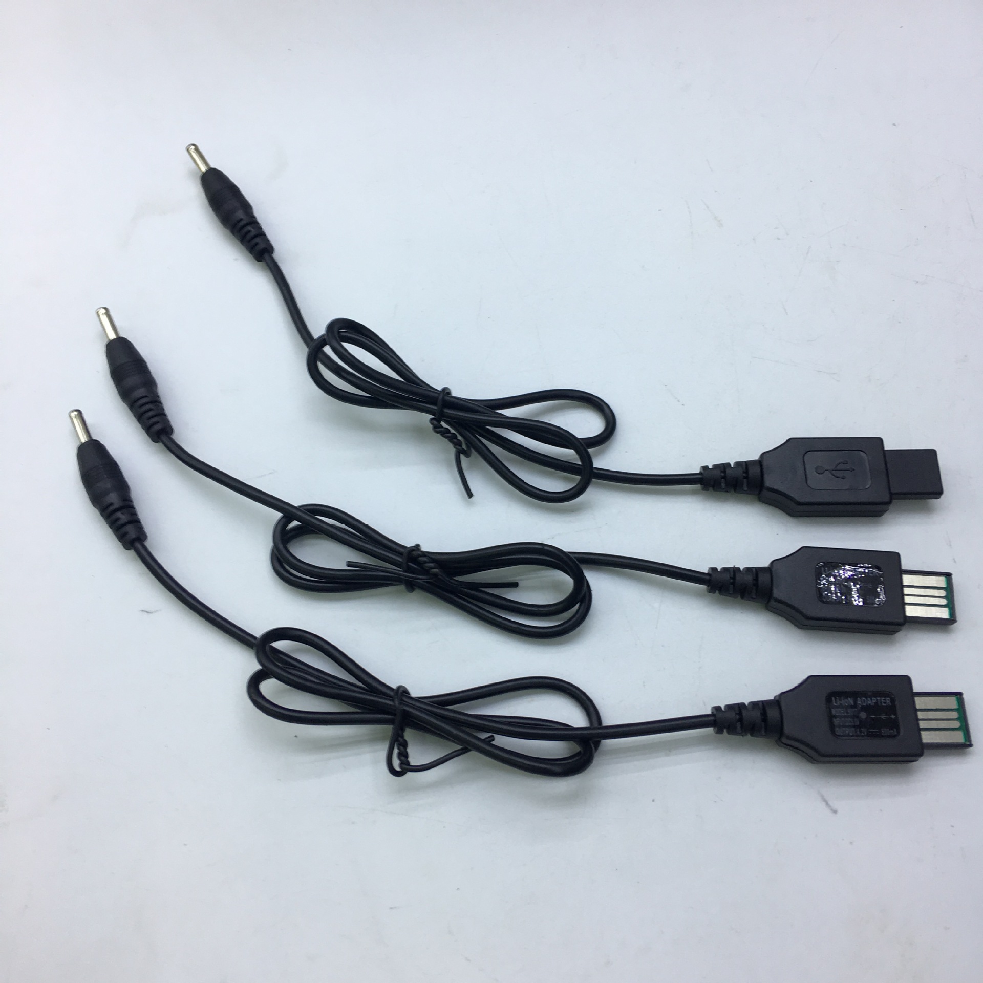 5mm强光手电筒专用usb数据线电源线降压5v转4.2v 直充充电线