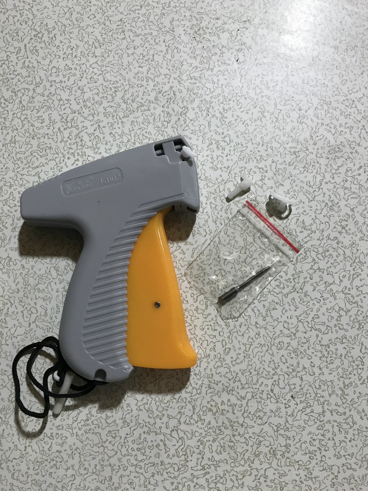 正宗京木牌吊牌枪 穿牌器 打标枪 挂牌枪(k002 k003)