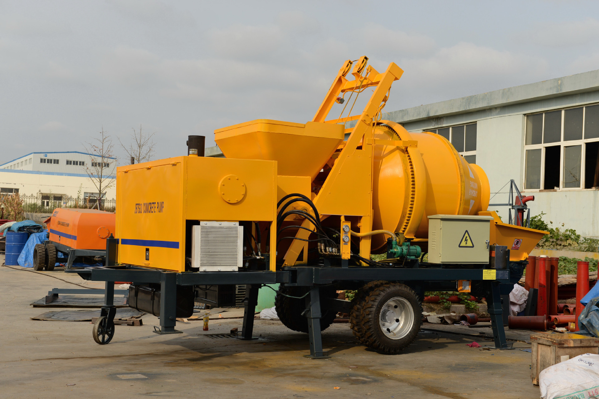 柴电一体的搅拌泵送设备 混凝土搅拌机带输送泵 配发电机的搅拌泵