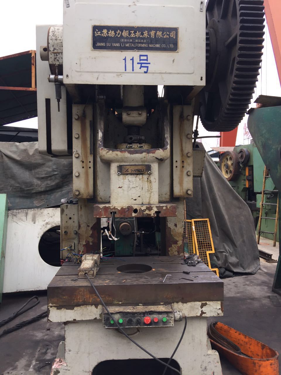 扬州锻压机床