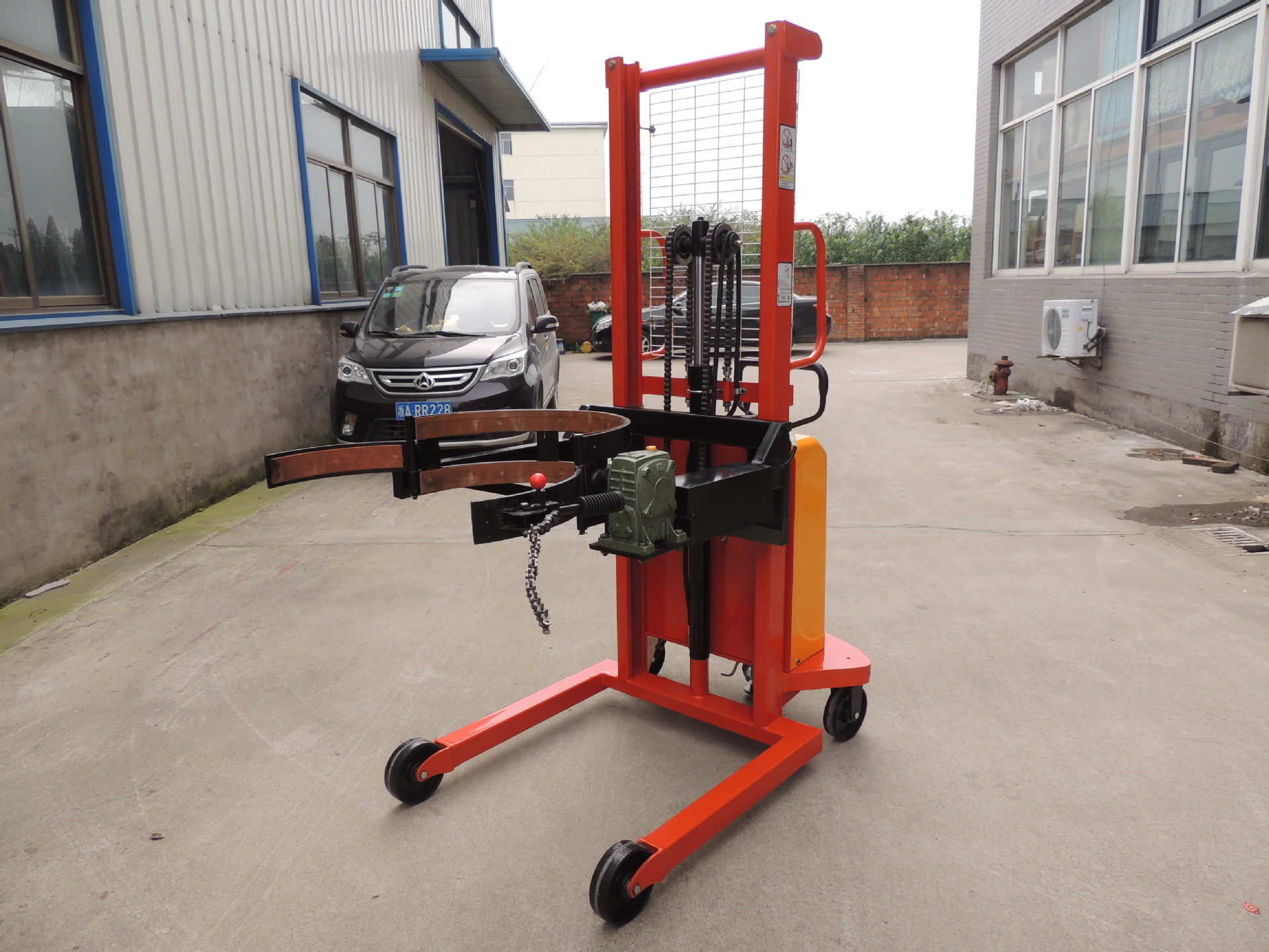 升高15米油桶搬运电子秤自动升降防爆气动油桶电子秤