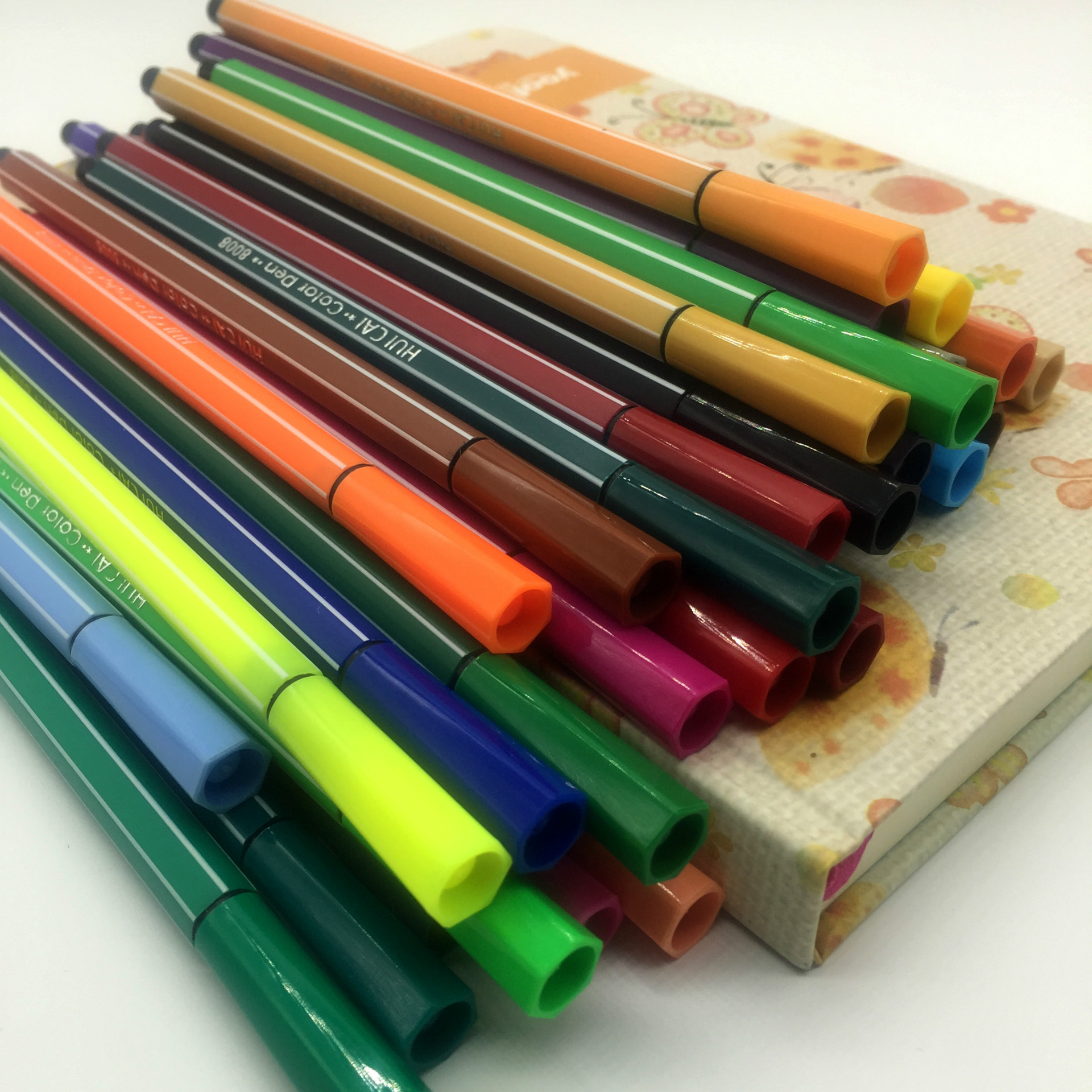 厂家直供儿童可水洗无毒水彩笔24色涂鸦绘画彩色桶装画笔益智文具