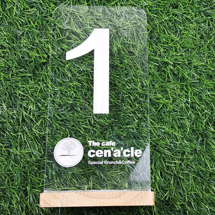 亚克力定制透明餐桌预定牌塑料数字号码牌 t型木座亚克力餐号牌