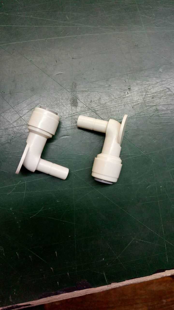 批发2分l型插栓接头 净水器配件接头 卡接净水器专用插栓硬插接头