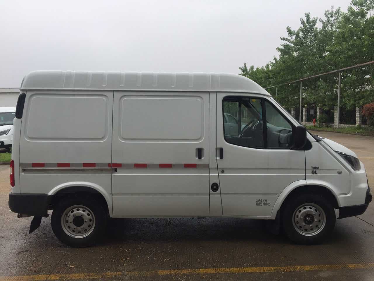 特顺上市了盲窗价格可以哦