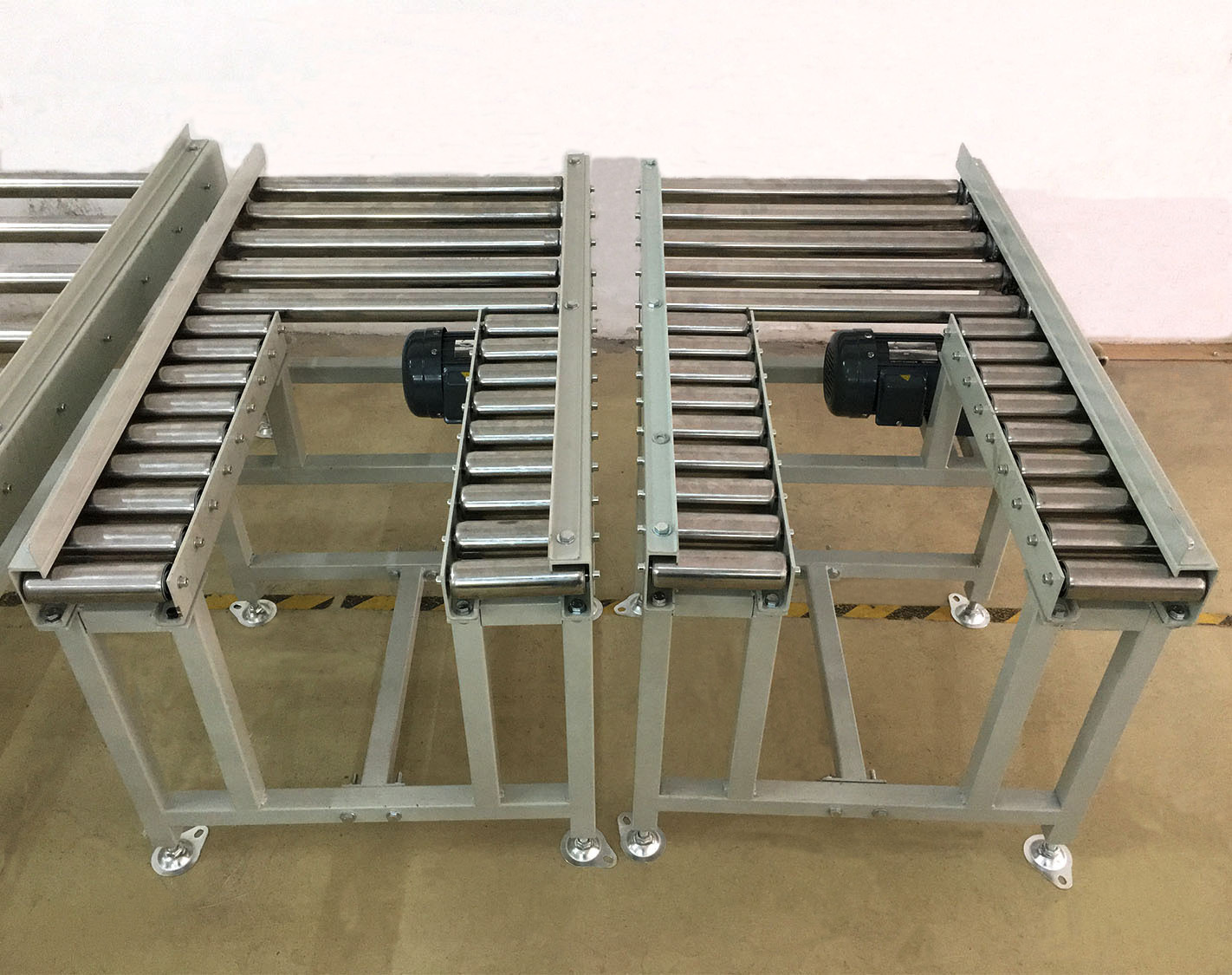 订做动力不锈钢滚筒线 镀锌辊筒输送线 移动式动力伸缩滚筒输送机