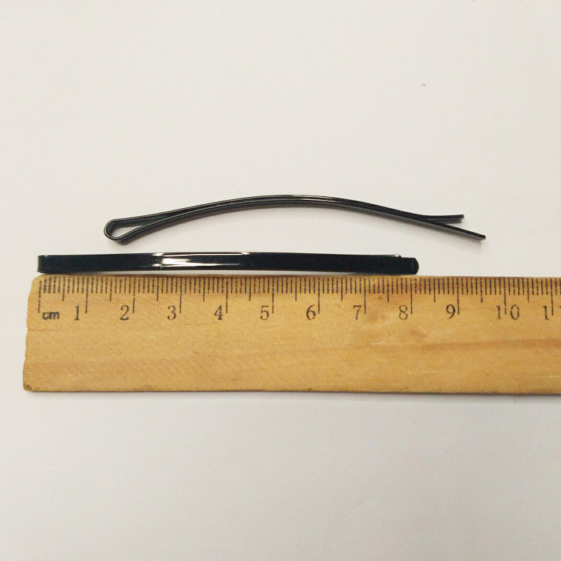 所标价格为1卡12只的价格 尺寸:长度约9cm 宽度约3mm 重量:5.2g/卡