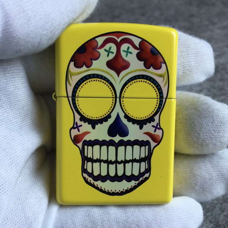 正品zippo防风打火机 黄哑漆幻彩骷髅头 24894