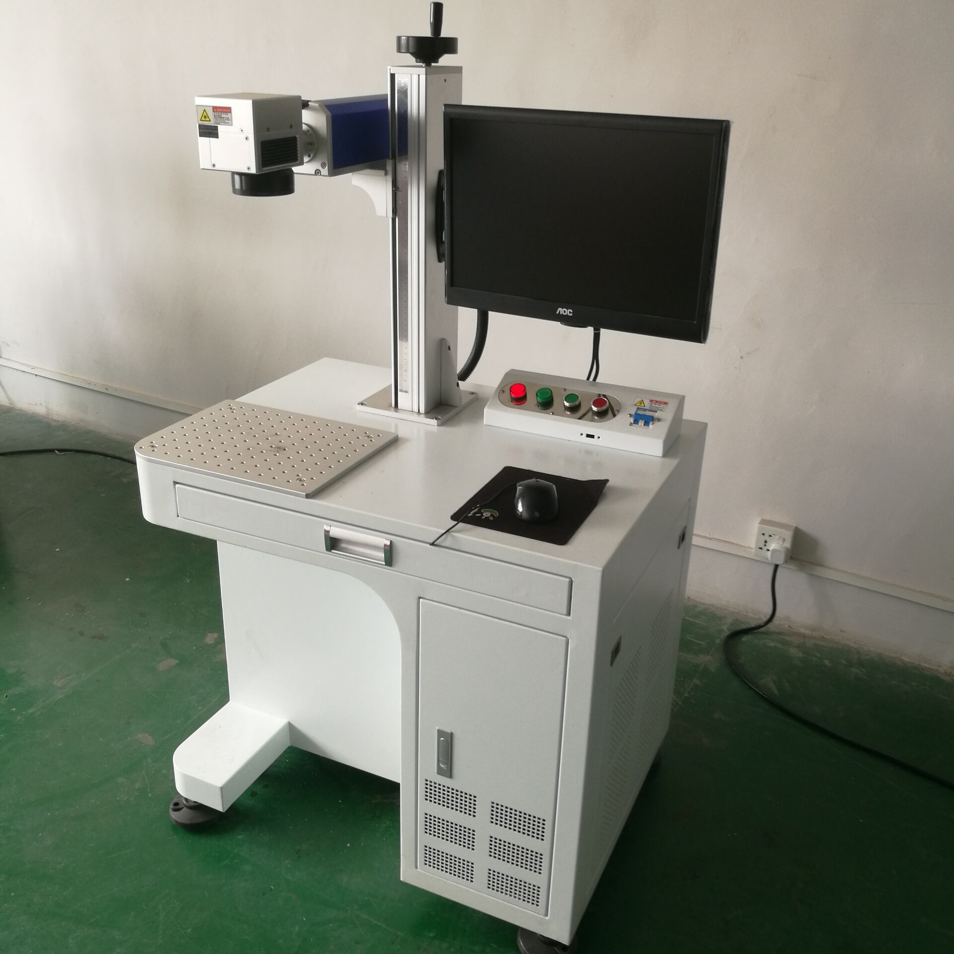 新光源激光打码机