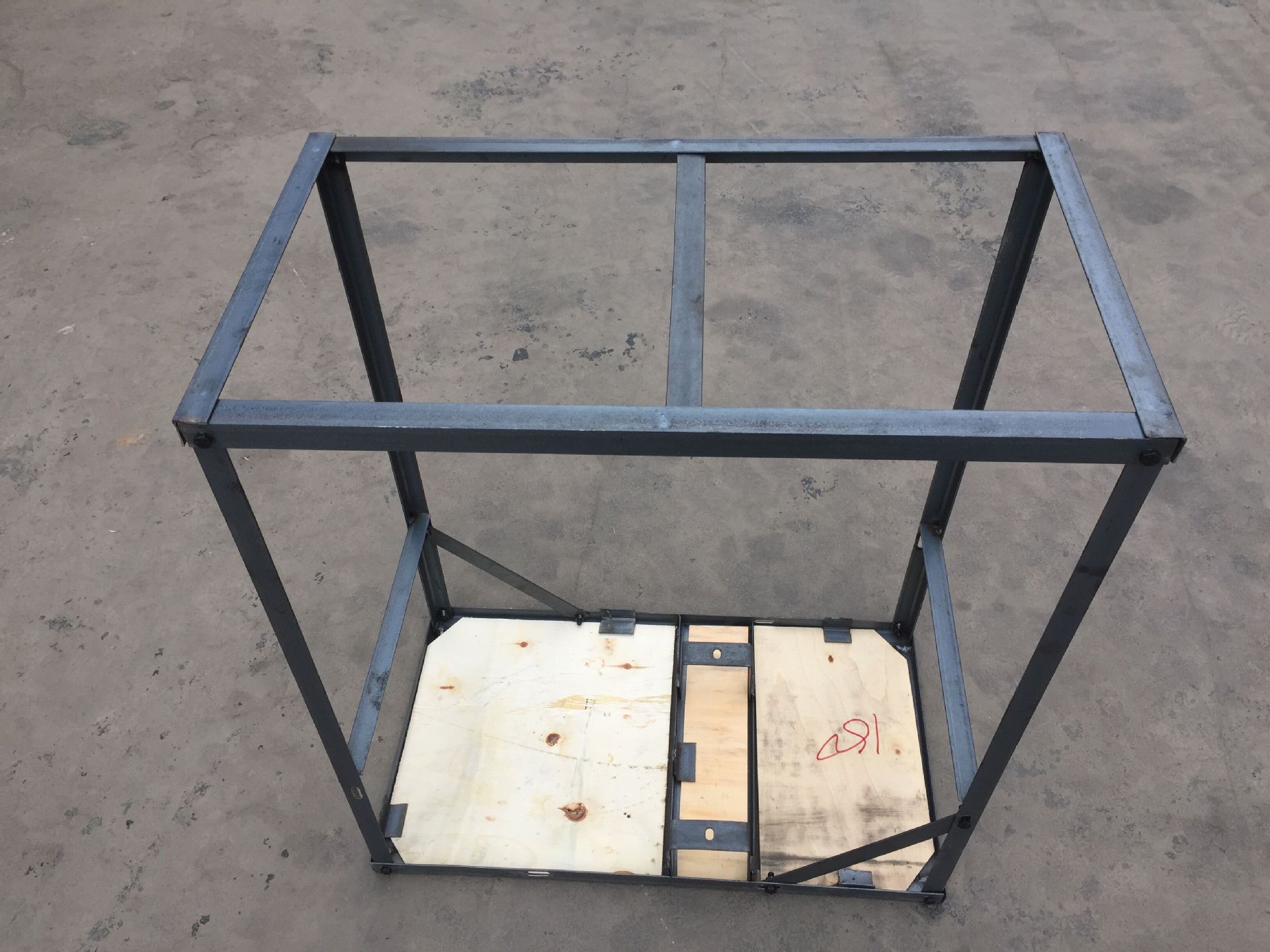 重庆丹晴木业厂家直销 铁架定制堆叠堆高架替代货架用巧固架批发