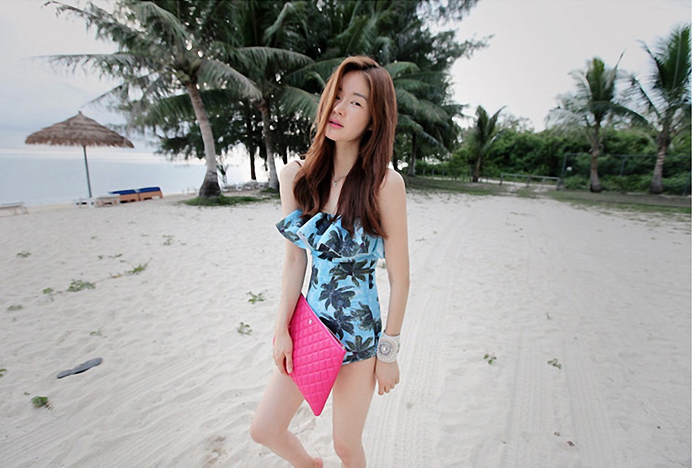 欧美比基尼连体连体三角印花显瘦泳衣温泉韩版泳装女bikini批发