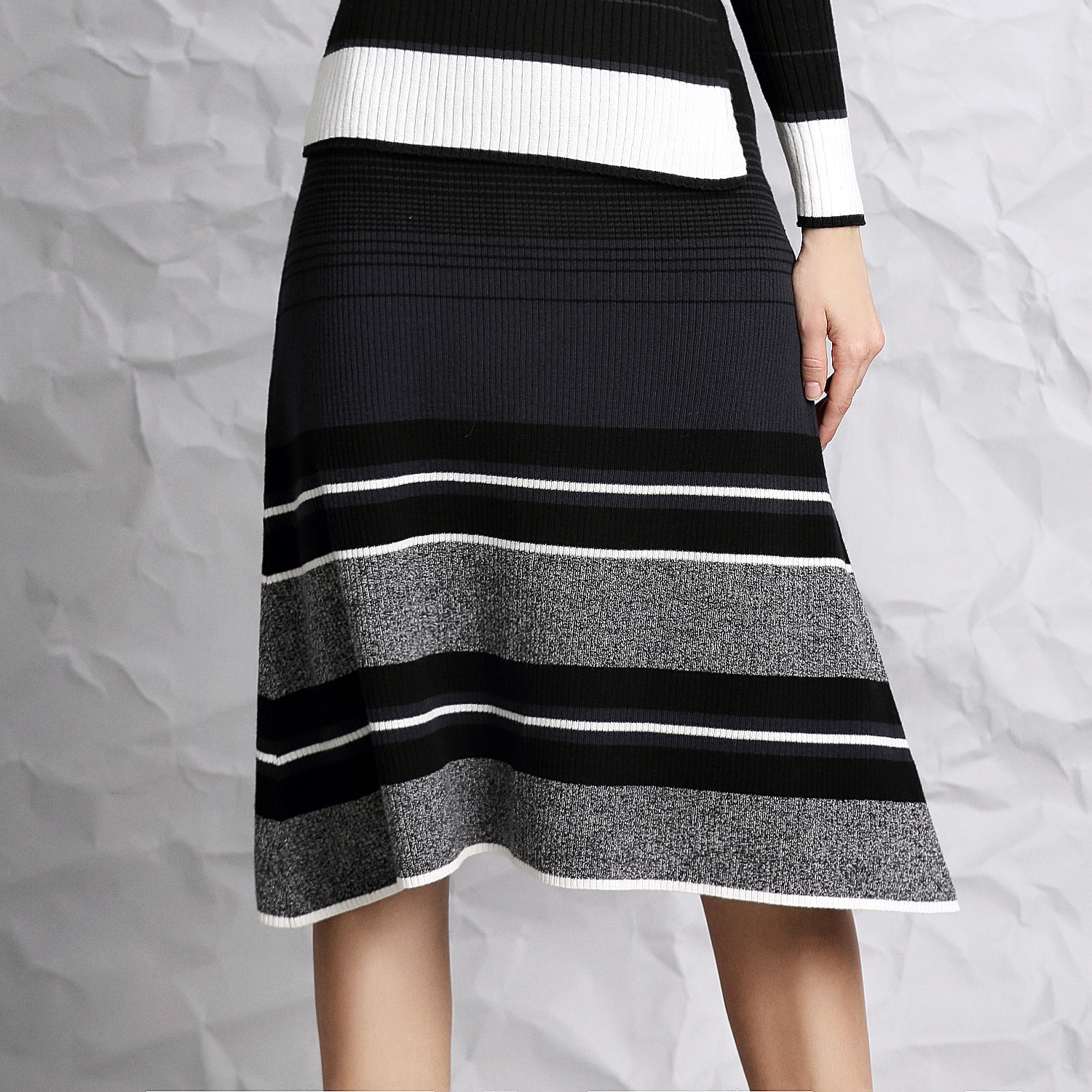2019新款条纹拼色半身裙女装 间色半身a字短裙女