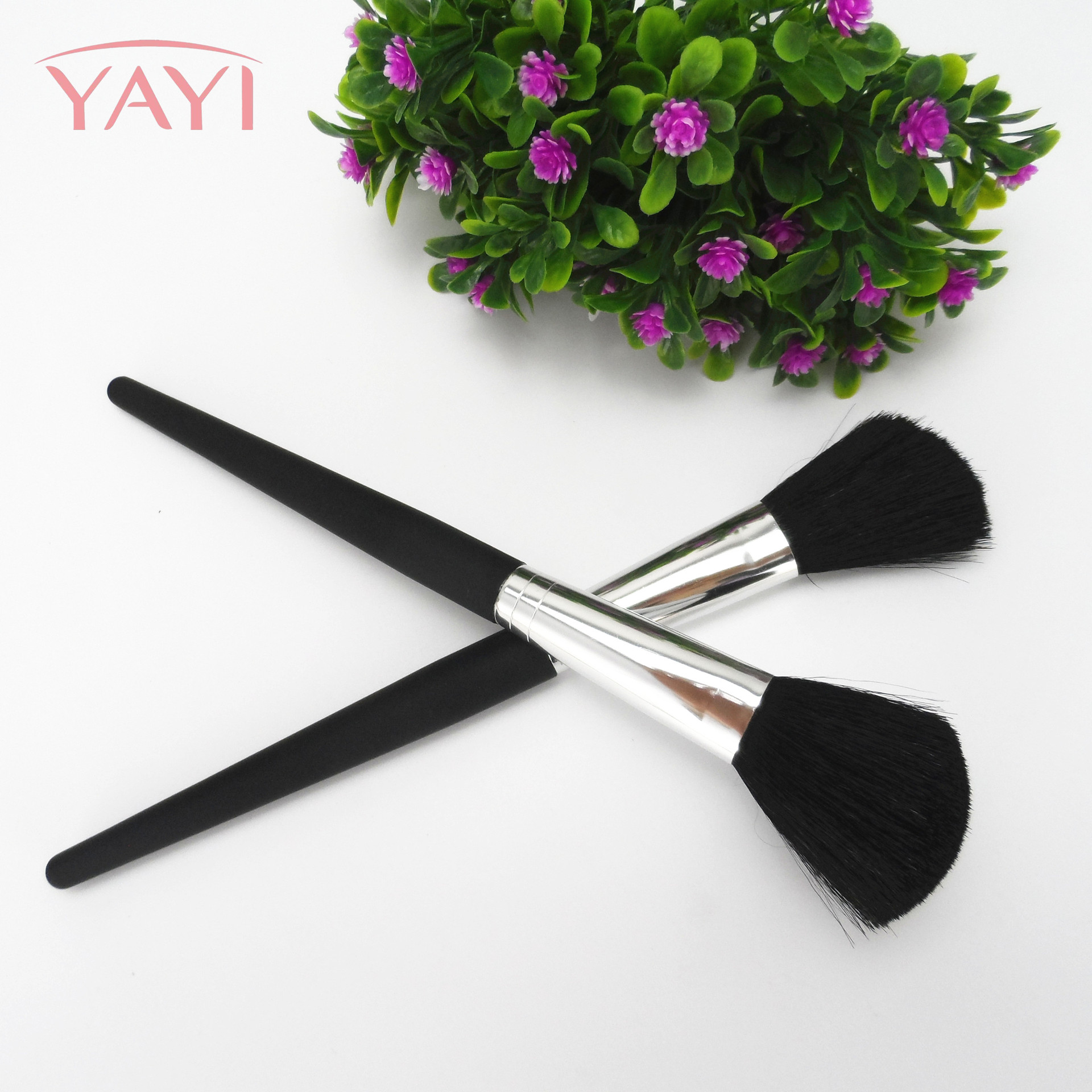 芭比丽艳babyliyan供应 黑色柄 角度轮廓刷 腮红刷 批发定制