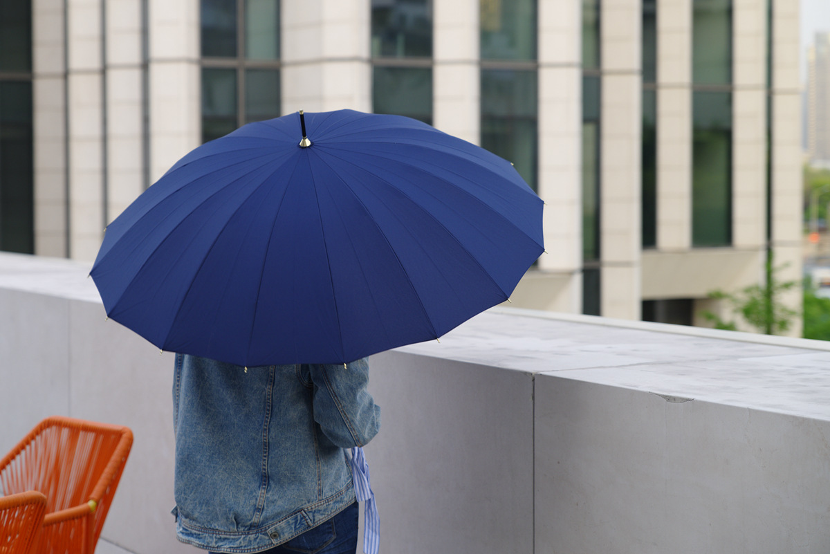 颜控的大满足——网易严选素色晴雨伞晒单