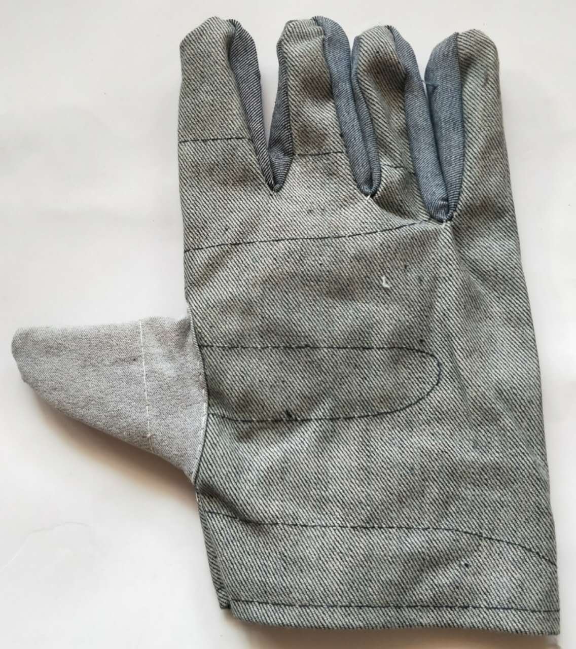 厂家批发牛仔布单层加厚电焊劳保手套布手套加厚防护手套用品